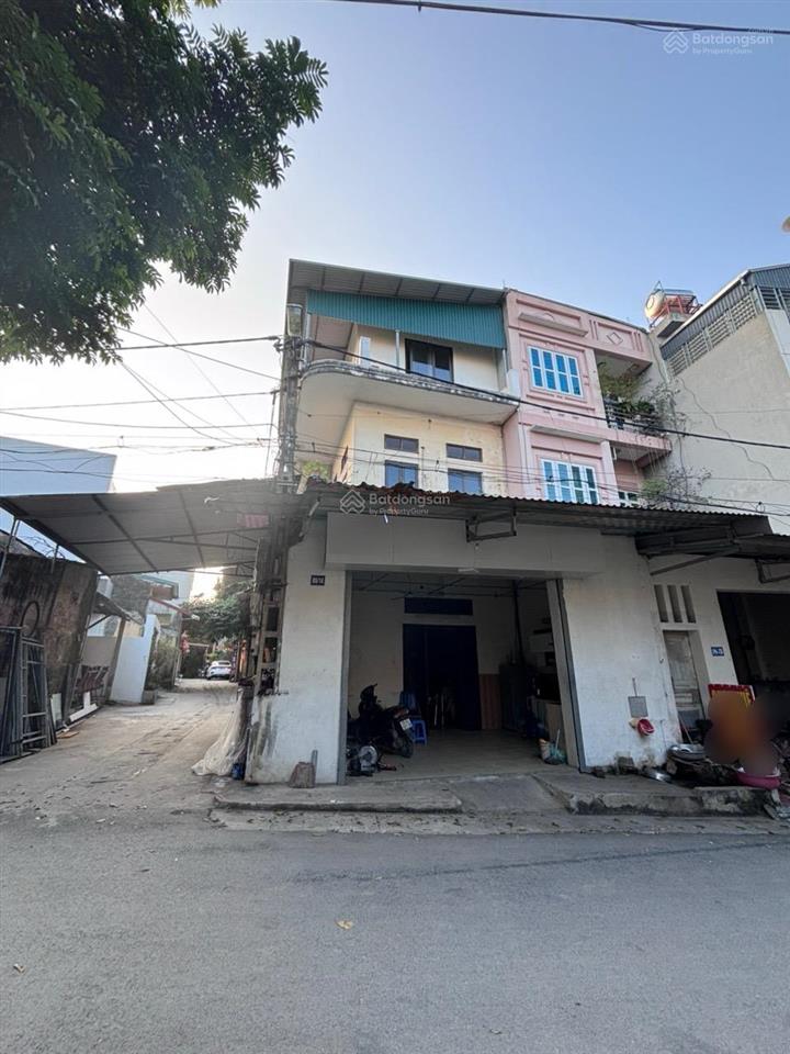 Bán đất tặng nhà 100m2 3 tầng cũ lô góc đường thông kinh doanh được tại sơn lộc, sơn tây