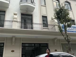 Bán shophouse sao biển 48m2 giá 7.5 tỷ rẻ nhất phân khu vin 2.  0968 019 ***