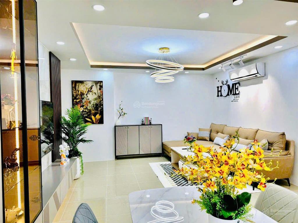 Bán chung cư gần đầm sen 3pn giá tốt  sổ hồng sẵn, vay ngân hàng