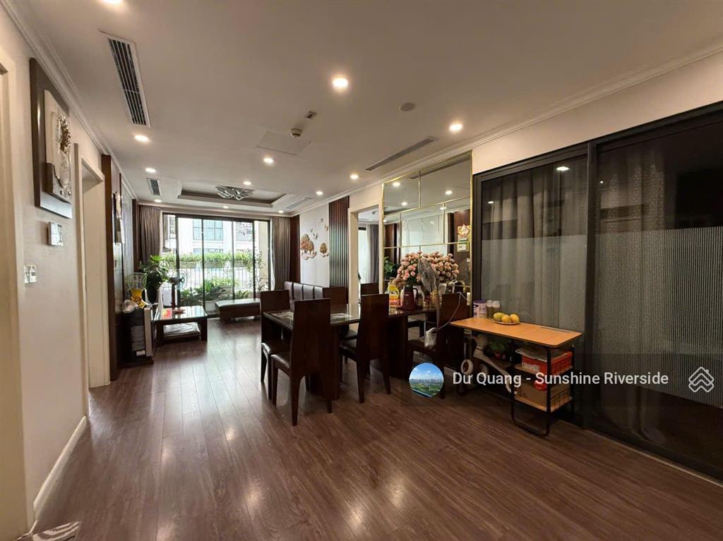 Bán 3n + 3wc sunshine riverside view nội khu (đông) không view xấu full đồ hướng mát 8,5 tỷ (sổ)