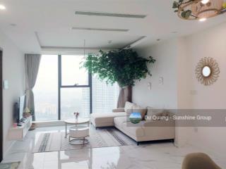 Bán căn 2 ngủ sunshine city  73m2  tầng cao trung  view nội khu + quảng trường  giá 7,5 tỷ