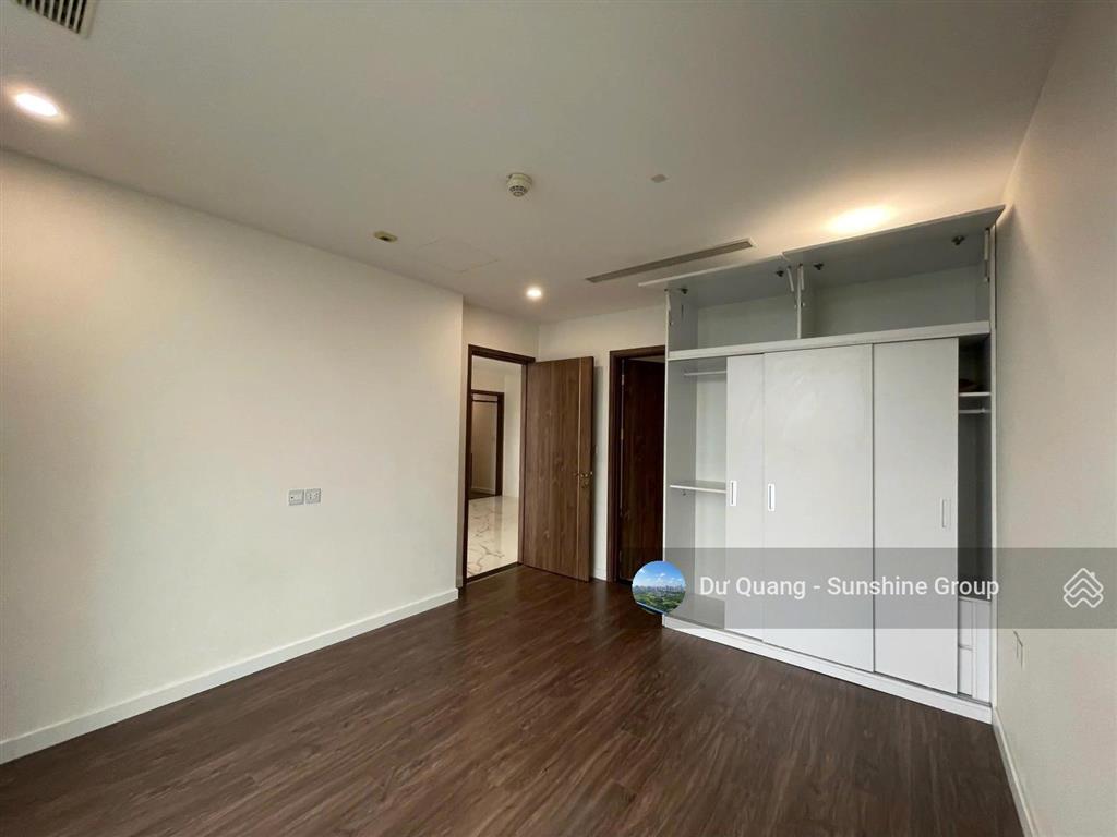 Chính chủ bán s56 sunshine city  99.7m2  sổ đỏ  3pn  view sân golf ciputra  12,2 tỷ (full đồ)