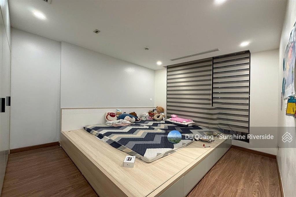 Bán căn 4 ngủ sunshine riverside (tây hồ)  full đồ đẹp  120.7 m2 thông thuỷ giá 12,5 tỷ (sổ đỏ)