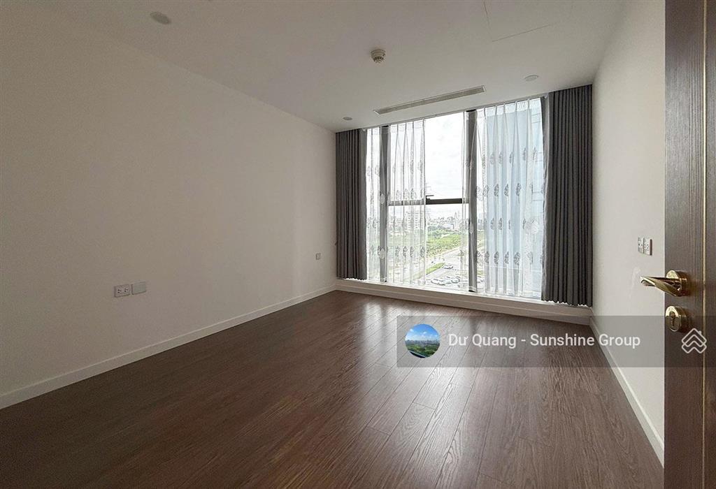 Bán căn góc 3 phòng ngủ  sunshine city  97.5m2  view ngoại khu hướng mát  giá 9 tỷ (sổ đỏ)