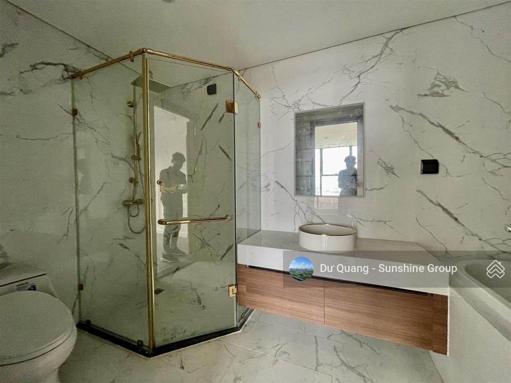 Bán căn chung cư 3 ngủ  sunshine city  106.8m2  view sông đẹp  giá 12.8 tỷ (sổ đỏ)