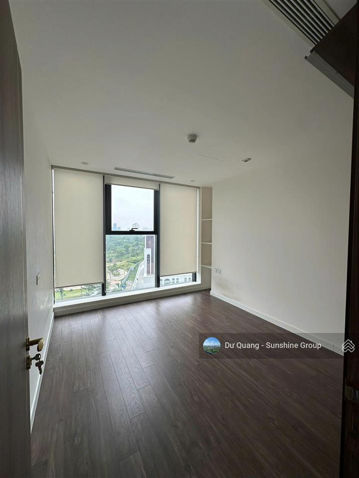 Bán căn góc 3 ngủ  sunshine city  toà s6  view sân golf ciputra  nhà đồ cơ bản  giá 11,5 tỷ