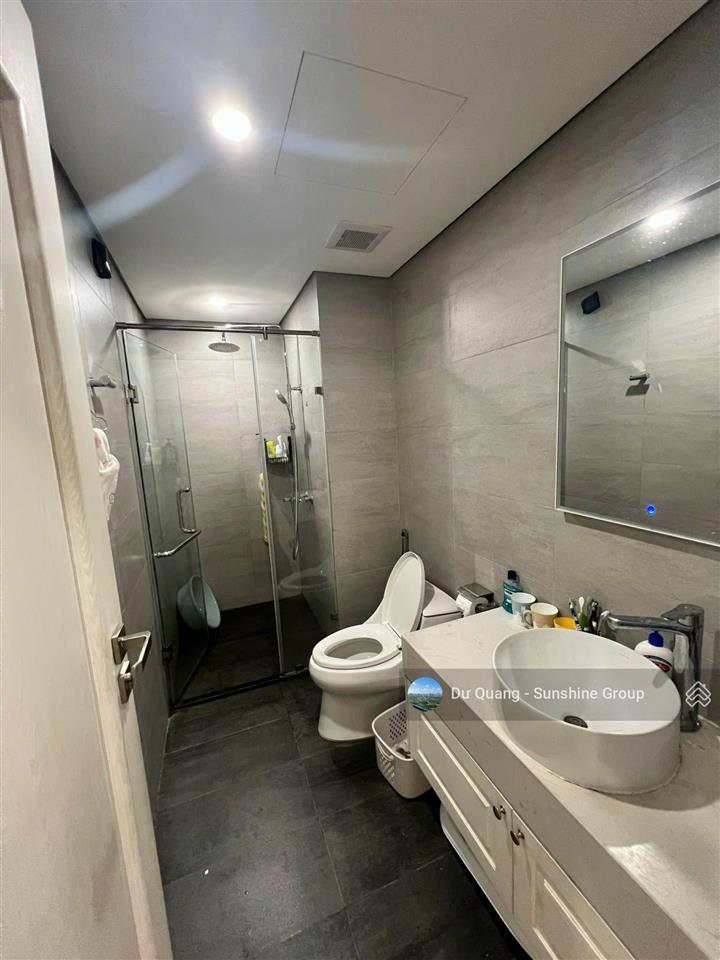 Bán căn 2 ngủ 61m2  sunshine riverside view nội khu  2pn + 2wc  6,8 tỷ (sổ đỏ )ban công nam