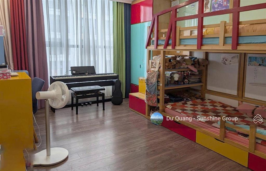 Bán căn 3 ngủ sunshine riverside  100m2  view cầu nhật tân + sông hồng  full đồ đẹp