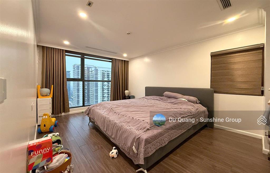 Bán căn 3 ngủ  sunshine riverside  tầng cao trung  92,4m2  giá 10tỷ (full đồ + sổ) sát vườn