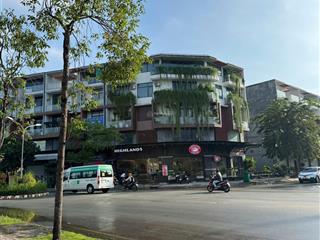 Bán nhà căn góc 2 mặt tiền đang cho higlands thuê tại khu dân cư dương hồng. giá 160tr/m2