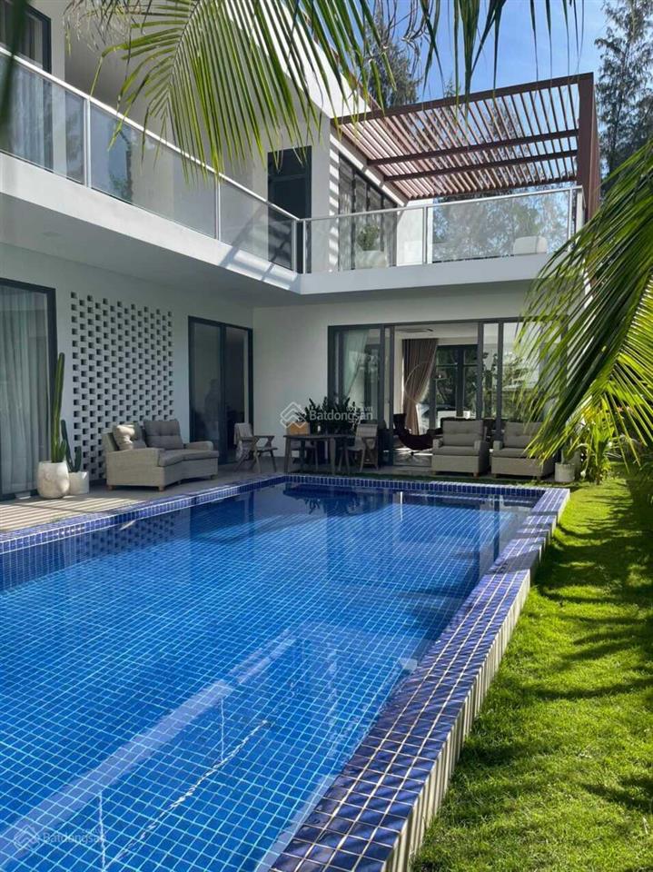 Bán căn góc biệt thự 350m2 full nội thất zenna villas resort cách biển 100m sổ hồng lâu dài
