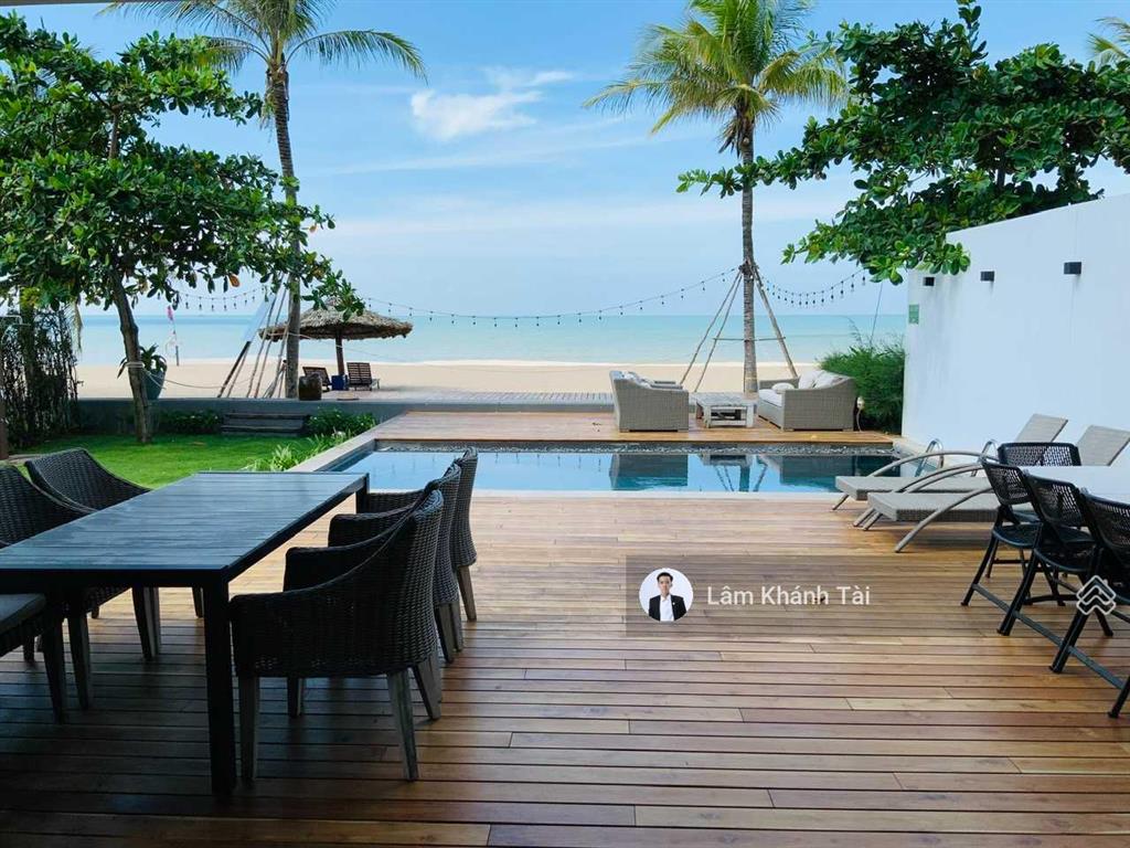 Bán căn góc biệt thự mặt tiền biển sanctuary hồ tràm villas 4pn diện tích 600m2 full nội thất
