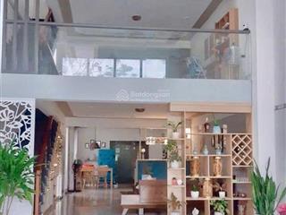 Nhà 3 tầng mặt tiền đường 7,5m giá chỉ *5,8 tỷ* ngay sát trục võ chí công vị trí vàng