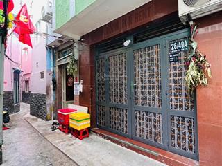 Hh 1% mg bán nhà ngay trung tâm chỉ 4tỷ650 dt 39m2 khu phố bùi viện q1, đang cho thuê giá tốt