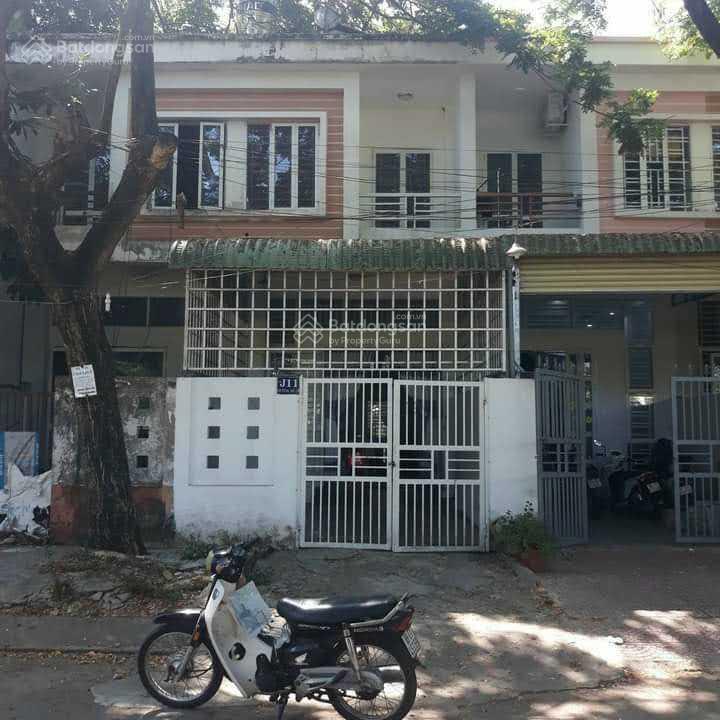 Bán nhà 1 trệt 1 lầu 1 lửng, 4 phòng ngủ, đối diện chung cư cao cấp cara river park tp. cần thơ