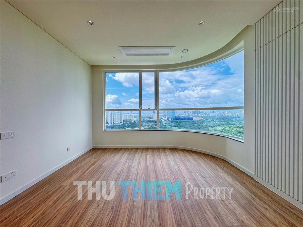 Zeit river thủ thiêm | cho thuê 4pn tầng cao  nội thất cơ bản, nhà mới 100%, nắm pass xem 24/7