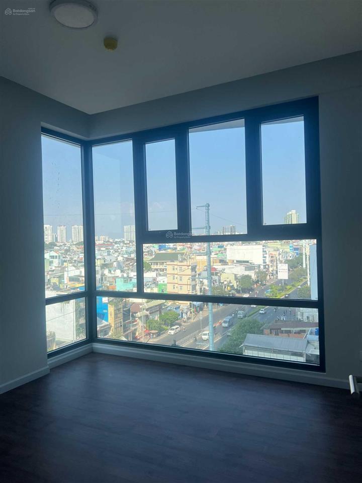 Thanh toán 1.5 tỷ nhận ngay căn hộ cao cấp 70m2, ngay mt đường hồng bàng. cam kết thuê lại