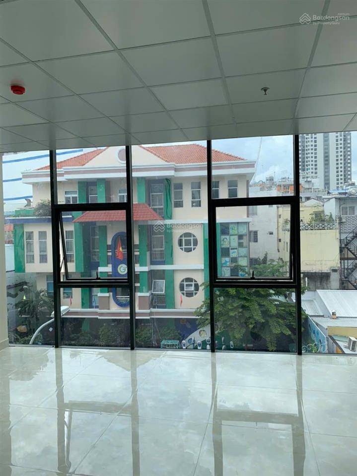 Bán toà nhà 7 tầng ngay mặt tiền trần hưng đạo  hồ hảo hớn, quận 1  thu nhập 300 triệu/tháng