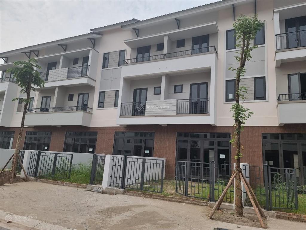 Bán căn sh3 centa riverside từ sơn siêu đẹp 100m2 tặng nhà 3 tầng kinh doanh 7,25tỷ, 0966 228 ***