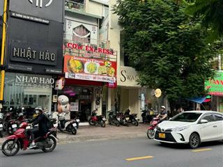 Bán nhà mặt phố đẹp tại đường lê văn sỹ, giá sốc chỉ 33.5 tỷ, dt 88m2