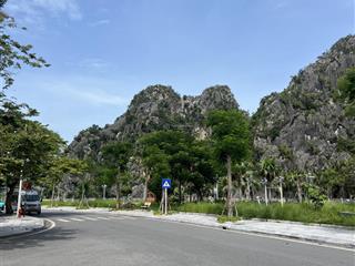 Bán biệt thự monbay hạ long quảng ninh