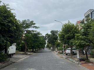 Bán đất biệt thự licogi cột 5  cột 8 hồng hà hạ long