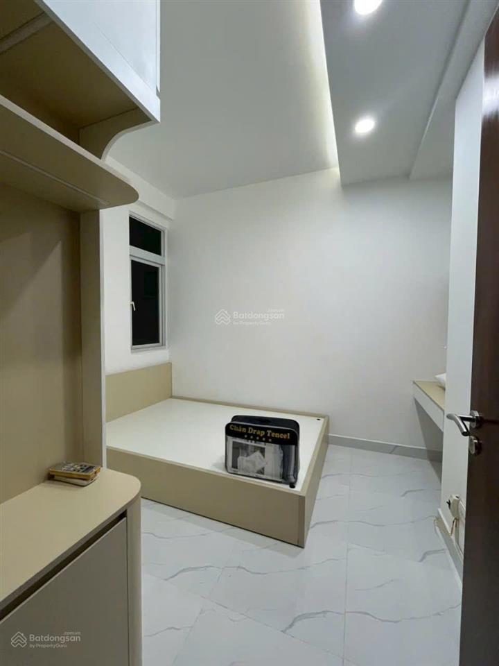 Chính chủ cần bán căn hộ chung cư 86 tản đà court, phường 11, quận 5, diện tích 102m2