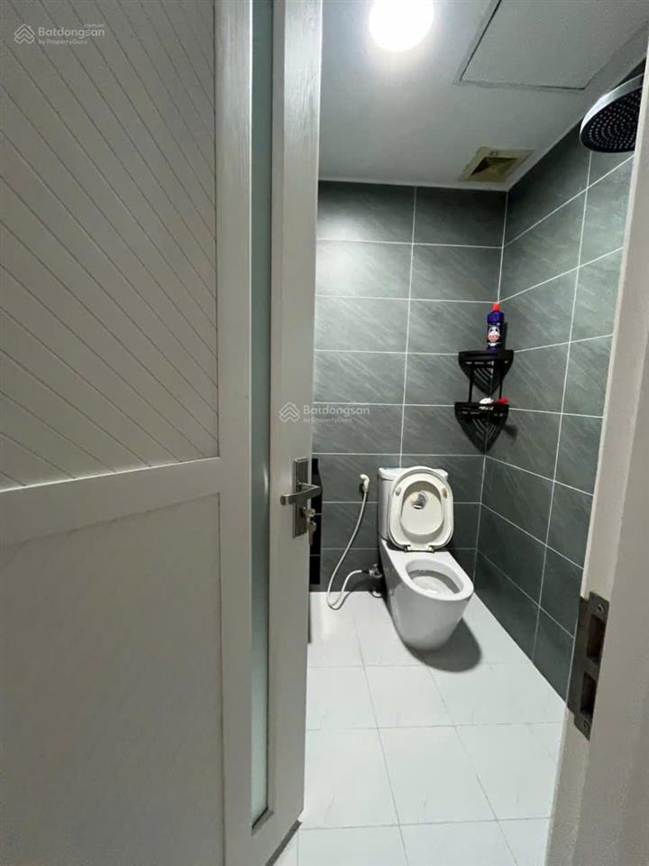 Chính chủ cần bán căn hộ chung cư 86 tản đà court, phường 11, quận 5, diện tích 102m2