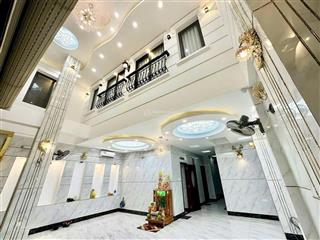 Bán toà nhà 9 tầng xây mới ngay biển hòn chồng  nha trang gần mường thanh viễn triều