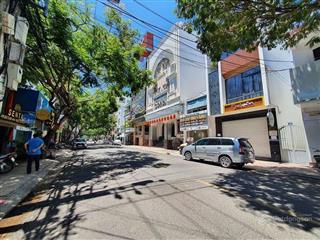 Nhà góc ngay ngã tư trung tâm khu bàn cờ nha trang