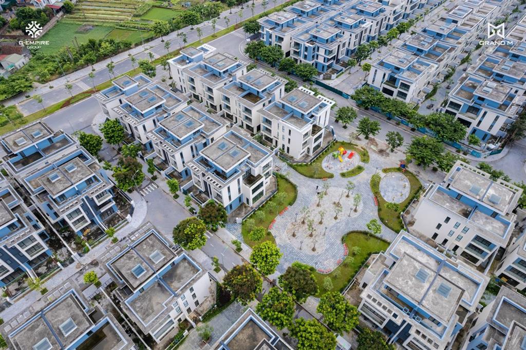 Bán cắt lỗ 9 tỷ căn biệt thự an quý 198m2, 2 mặt đường trước sau