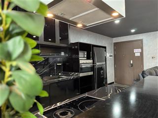 Cho thuê căn hộ chung cư river gate 3pn 111m2 full nội thất tầng cao view sông 35 triệu/tháng