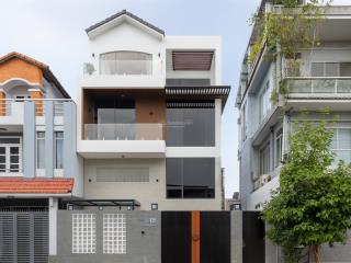 Bán gấp biệt thự 4 tầng kdc bộ công an q7 nhà mới đẹp, sân vườn, gara ô tô, dts 375m2 giá 18,3 tỷ