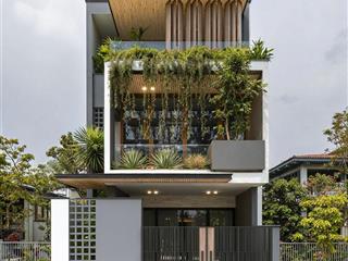 Bán gấp biệt thự 4 tầng 157.5m² tại kdc bộ công an q7, nhà mới đẹp, sổ hồng riêng, giá 18.3 tỷ tl