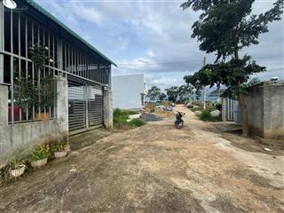 Bán đất dt 5x30m tc 75m2 giá 1,3 tỷ cách sân bay liên khương 5 phút