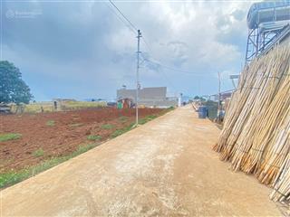 Bán đất tt liên nghĩa dt 5x30m tc72m2 giá 1,35 tỷ cách sân bay 7 phút