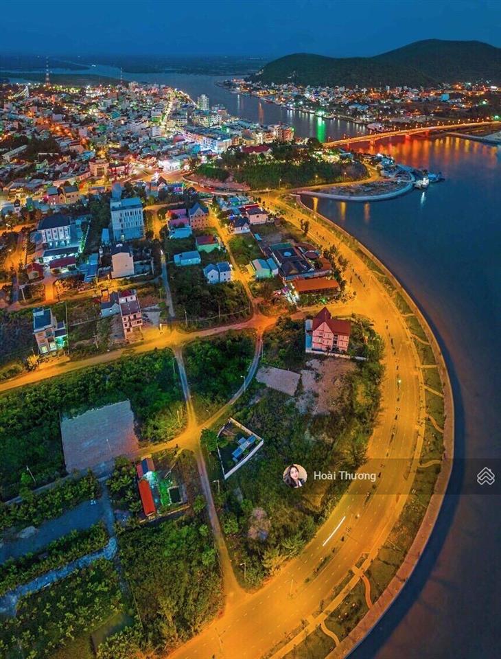 Khu đô thị mới hà tiên đường 30m hai chiều 125m giá 1.850 tỷ xây tự do hướng biển/0932 185 ***