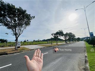 Một nền biệt thự hà tiên khu lấn biển mặt tiền đường số 6 hai chiều chỉ 5.2 tỷ/308m/0932 185 ***