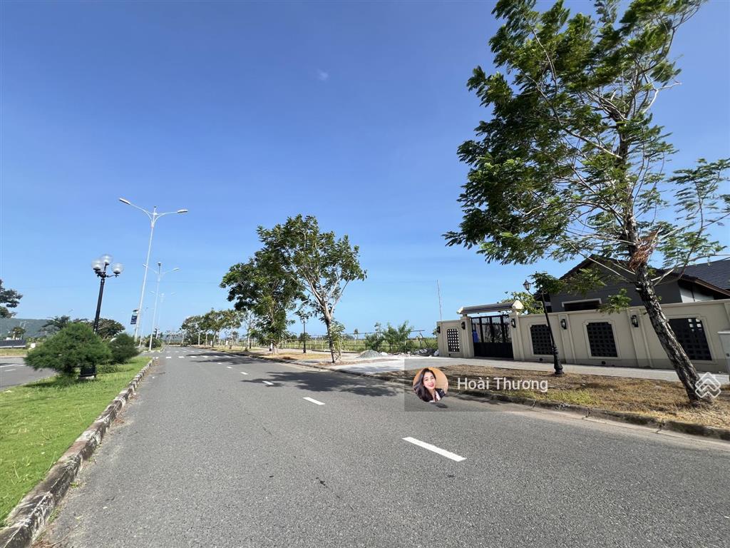 Nền biệt thự mặt tiền võ văn kiệt khu lân biển hà tiên 264m2 giá cđt 5.270tỷ/gpxd 3 tầng/0932 185 ***