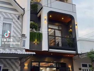 Bánbán nhà lầu mới p. thống nhất, 4.05 tỷ, gần văn hoa villa, trung tâm biên hoà cách coopmark 500m