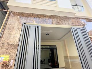Bán nhà lầu mới p.tân phong 2.99 tỷ gần cây xăng 26, dt 100m2 sổ riêng hoàn công.có sân ô tô.