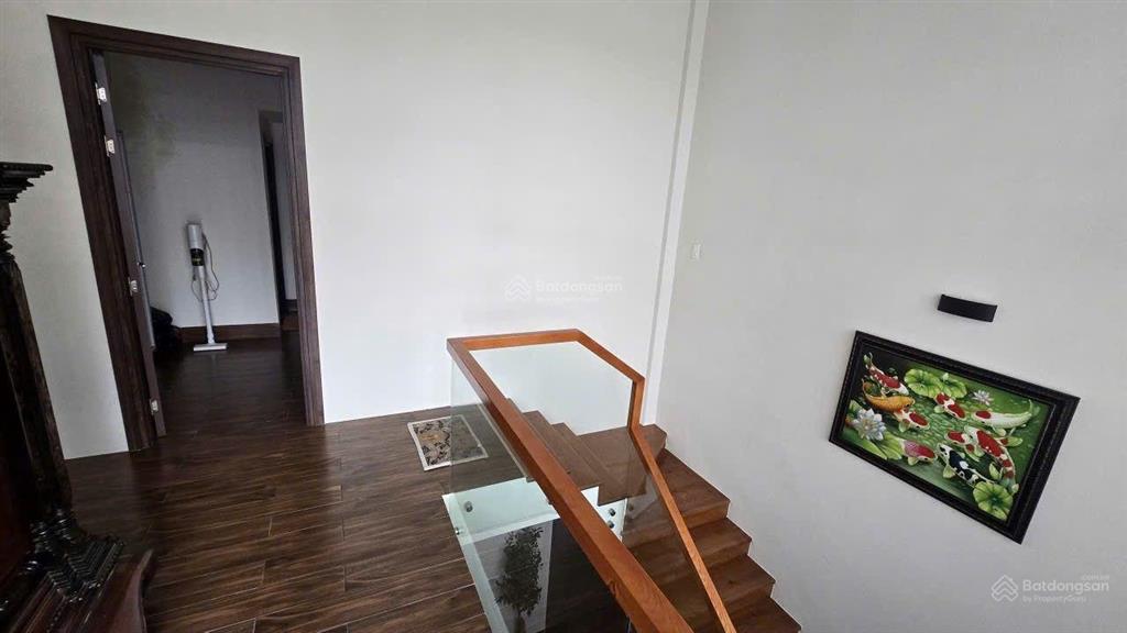 Nhà lầu đẹp ngay văn hoa villa, gần trường công an p. thống nhất. chỉ 3.2 tỷ full nội thất