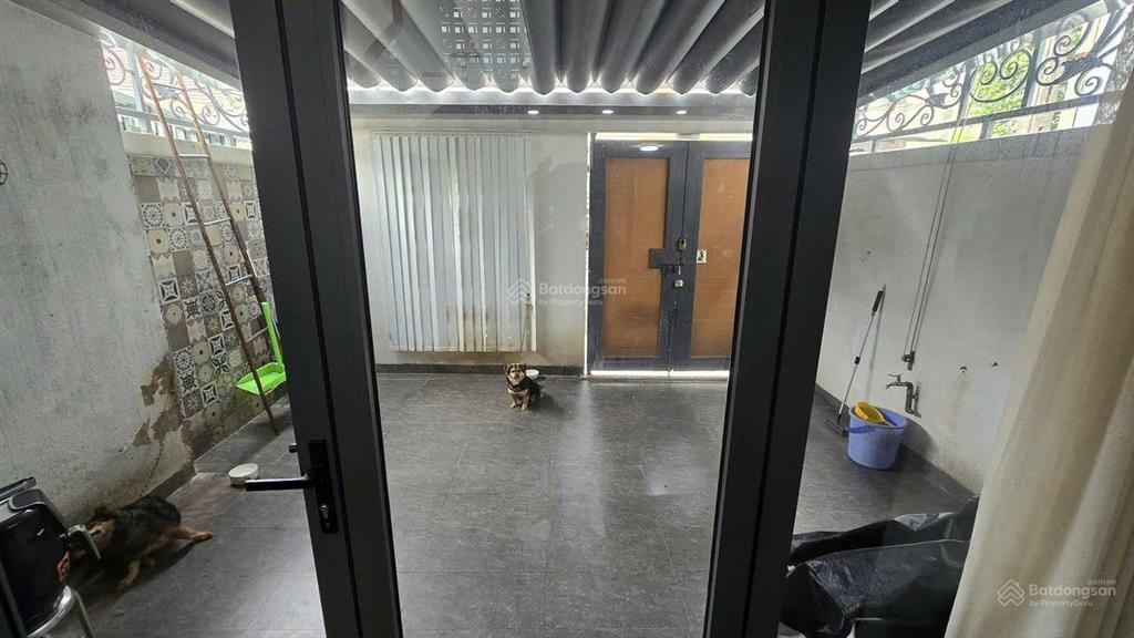 Nhà lầu đẹp ngay văn hoa villa, gần trường công an p. thống nhất. chỉ 3.2 tỷ full nội thất
