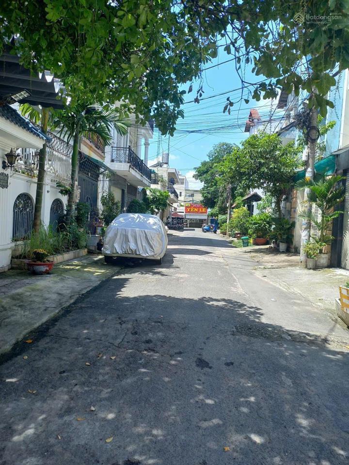 Bán đất 1/ trần thị do  kdc bàn cờ . dt 5x17m , đường xe hơi 10m gần cầu vượt tth giá 5.8 tỷ tl