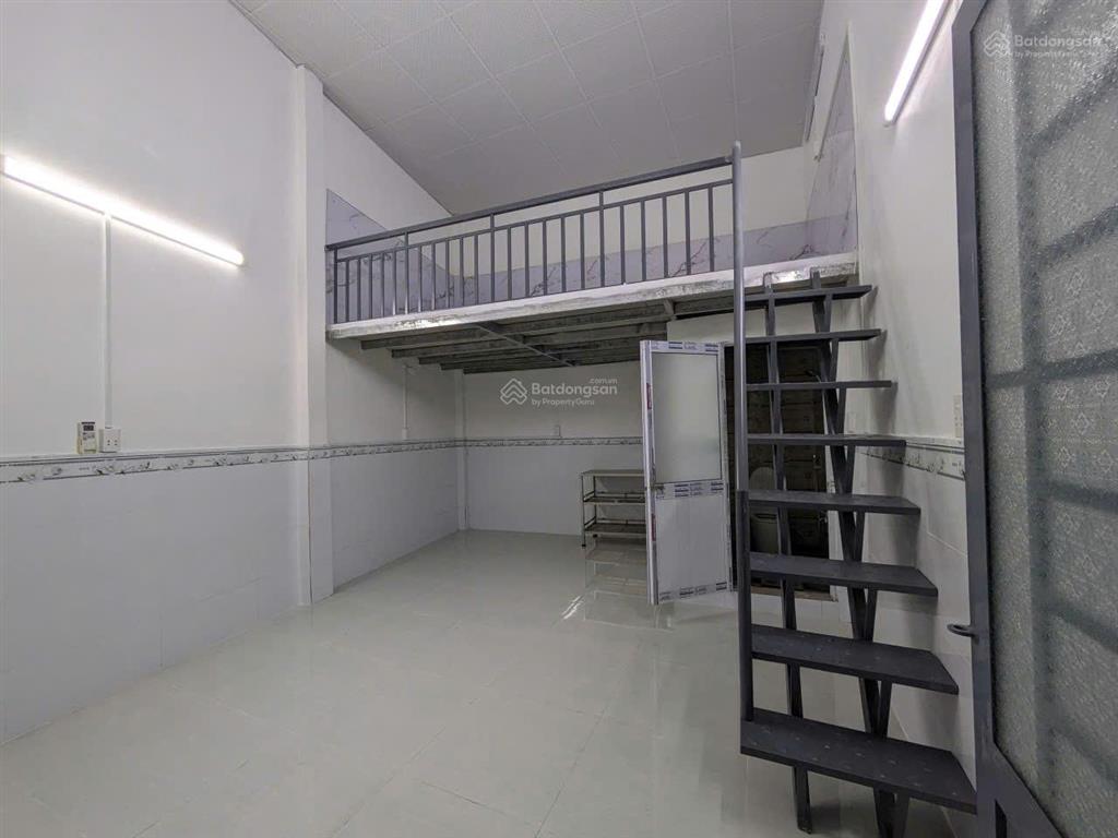 Bán dãy trọ 7p đường đông hưng thuận 06. dt  7m x 26m đường xe hơi 7m . đang cho thuê 21tr/tháng