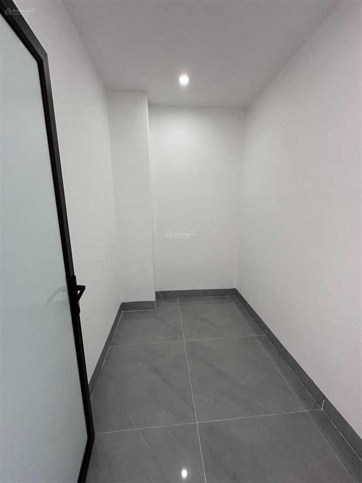 Nhà 4 tầng ngõ thông ô tô vào duy nhất tầm tiền 3 tỷ tại phường hồng bàng