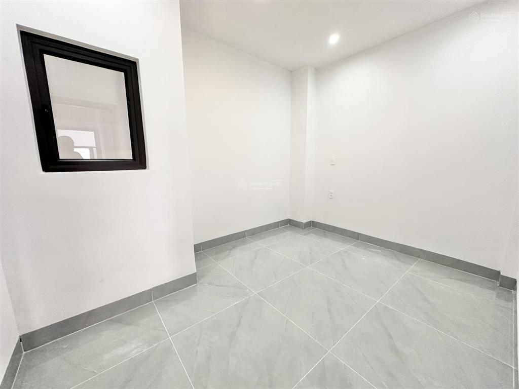 Nhà 4 tầng ngõ thông ô tô vào duy nhất tầm tiền 3 tỷ tại phường hồng bàng