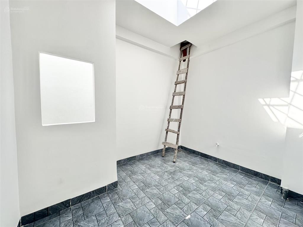 Nhà 4 tầng ngõ thông ô tô vào duy nhất tầm tiền 3 tỷ tại phường hồng bàng