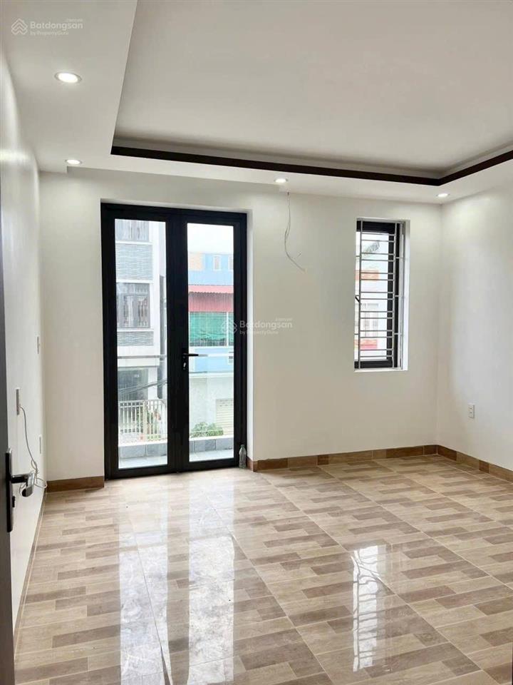 Nhà 4 tầng himlam hùng vương 50m2 có sổ về ở ngay