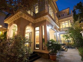 Biệt thự lô góc  kđt trung văn 128.5m2* 4 tầng vị trí kinh doanh view trường quốc tế chỉ 45 tỷ